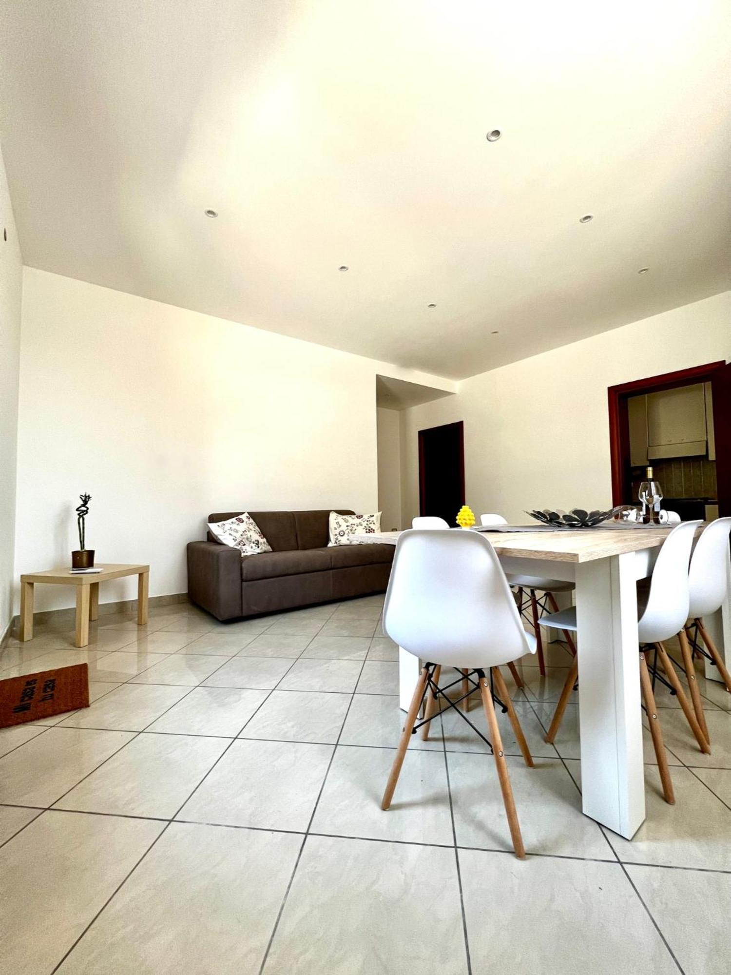 Summer Breeze Apartment - Avola Ngoại thất bức ảnh